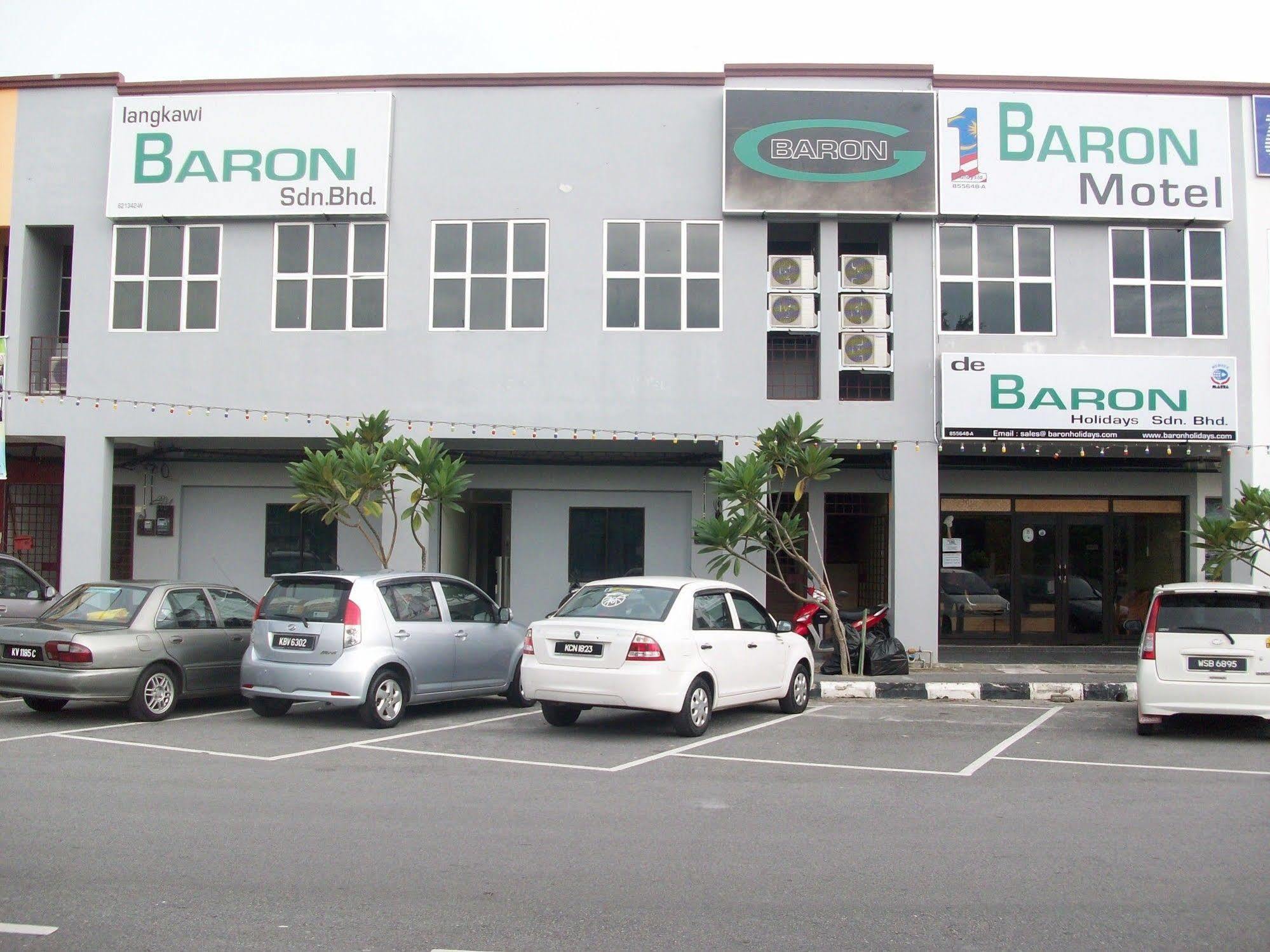 1 Baron Motel Kuah Exterior foto