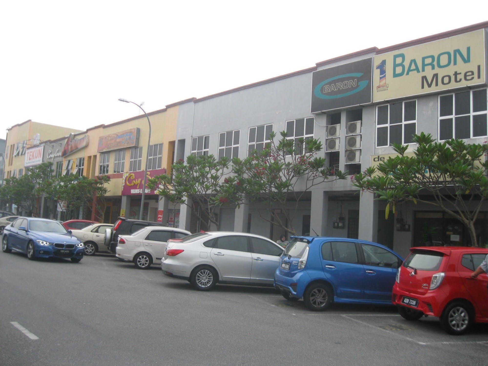 1 Baron Motel Kuah Exterior foto